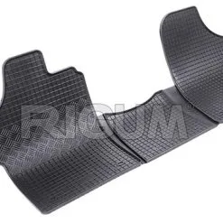Rigum Merkkikohtainen Kumimattosarja Mercedes-Benz Vito 2/3-istuttava Vm. 2003-2014