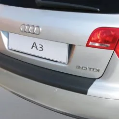 RGM Takapuskurin Kolhusuoja Audi A3 5ov. Vm. 2008-2012