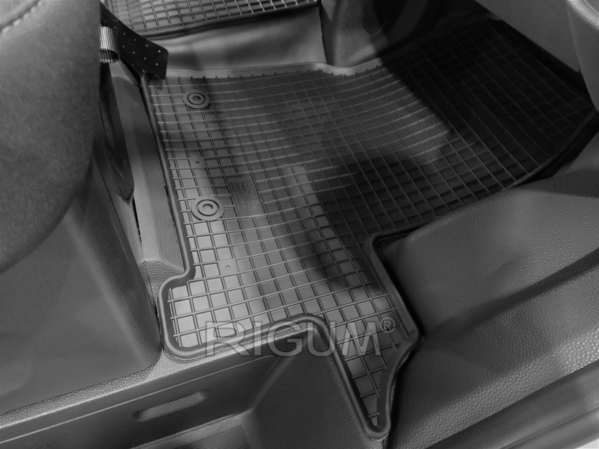 Rigum Merkkikohtainen Kumimattosarja Ford Transit Custom 1+2 Penkit Vm. 2012-2018 - Image 3