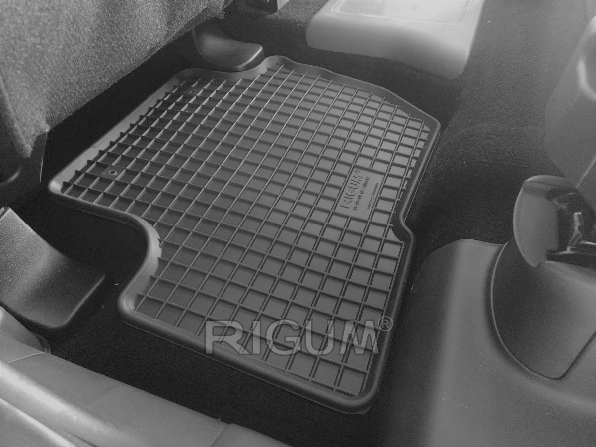 Rigum Merkkikohtainen Kumimattosarja Mitsubishi Eclipse Cross PHEV Vm. 2021- - Image 4