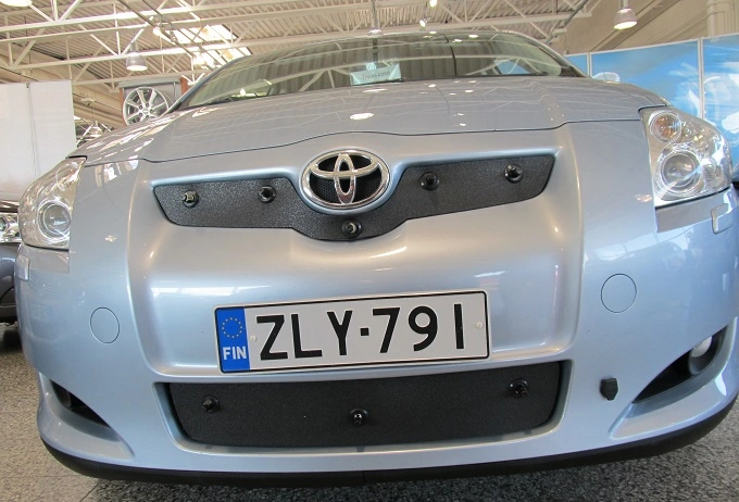 Tammer-Suoja Toyota Auris Vm. 2006-2009