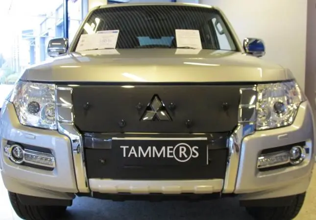 Tammer-Suoja Mitsubishi Pajero Vm. 2015-